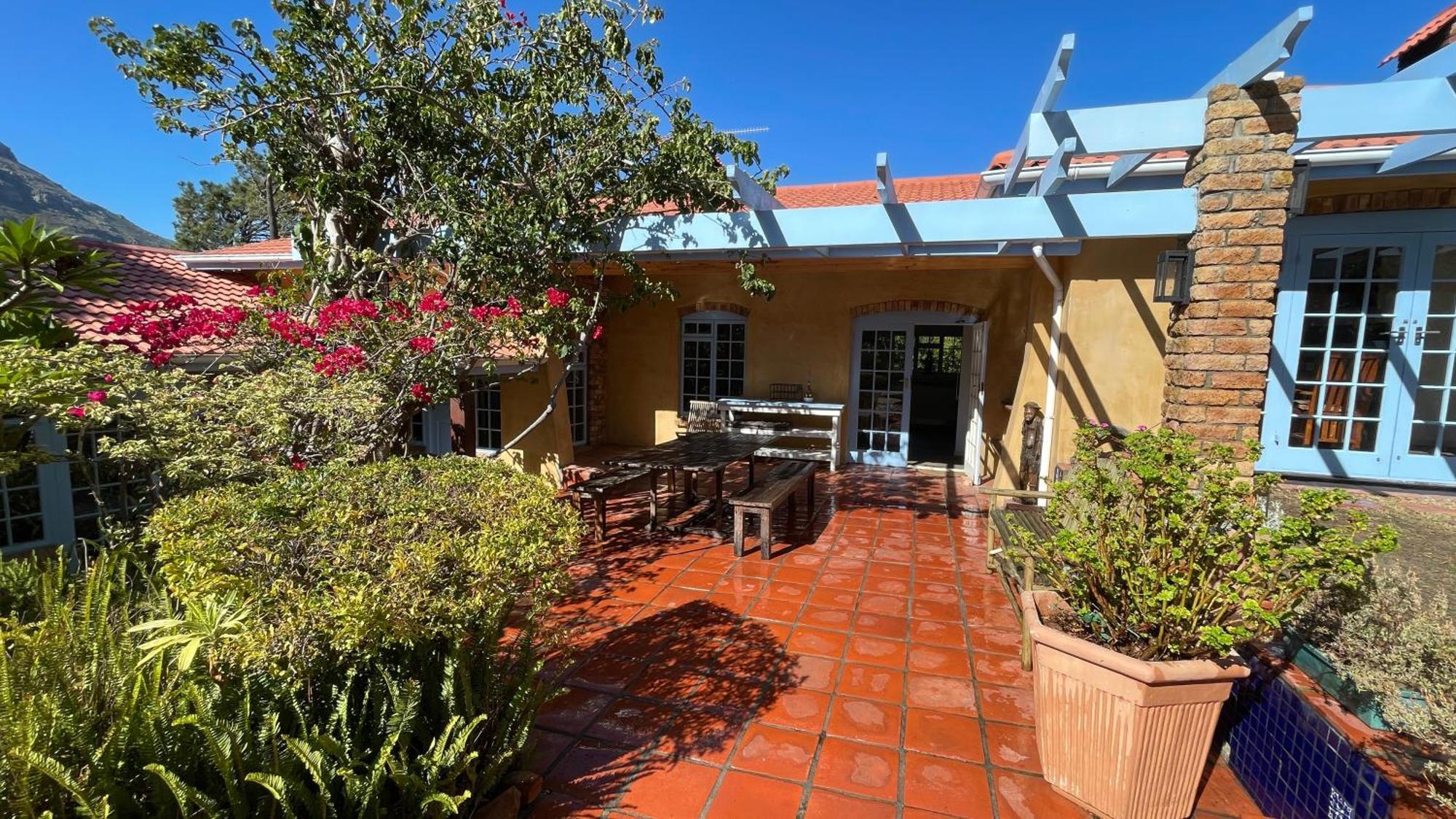 Unique House * Hout Bay